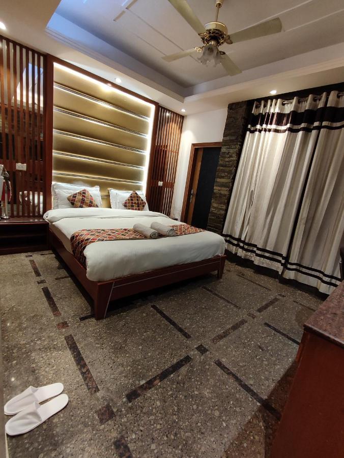 Stay @ 203 Noida Eksteriør billede